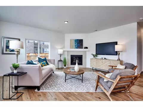24807 E Calhoun Pl #A, Aurora, CO 80016 photo 3