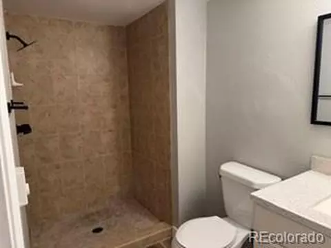 Bath - 14704 E 2nd Ave #E-111, Aurora, CO 80011 photo 1 of 4