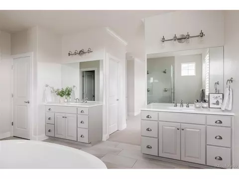27653 Euclid Dr, Aurora, CO 80016 photo 17
