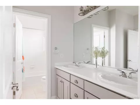 27653 Euclid Dr, Aurora, CO 80016 photo 20