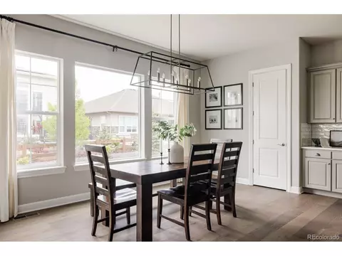 27653 Euclid Dr, Aurora, CO 80016 photo 5