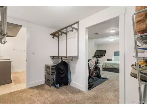 5525 E Bails Dr, Denver, CO 80222 photo 39