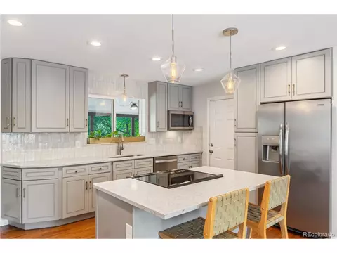 5525 E Bails Dr, Denver, CO 80222 photo 11