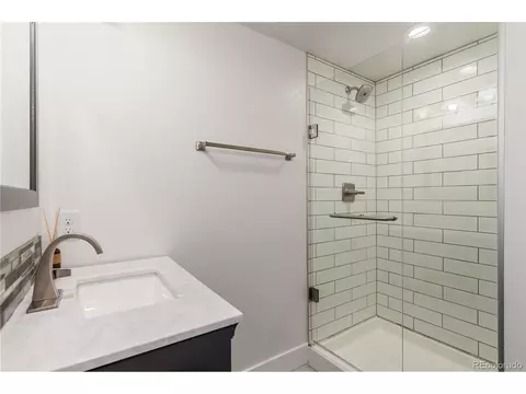 5525 E Bails Dr, Denver, CO 80222 photo 41
