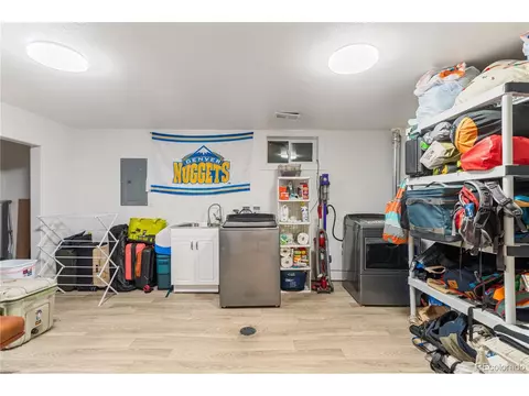 5525 E Bails Dr, Denver, CO 80222 photo 42