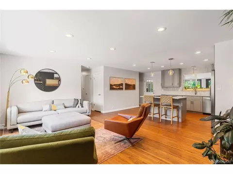 5525 E Bails Dr, Denver, CO 80222 photo 4