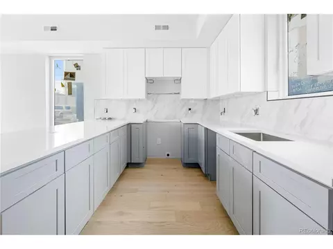 1923 W Elk Pl #5, Denver, CO 80211