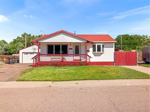 2560 Lynwood Ln, Pueblo, CO 81005