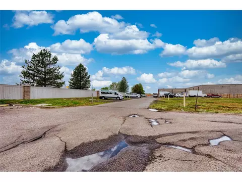 15950 E 6th Ave, Aurora, CO 80011 photo 2