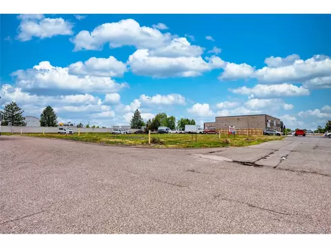 15950 E 6th Ave, Aurora, CO 80011 photo 3