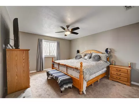 2564 E 101st Ct, Thornton, CO 80229 photo 17
