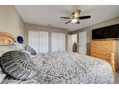 2564 E 101st Ct, Thornton, CO 80229 photo 18