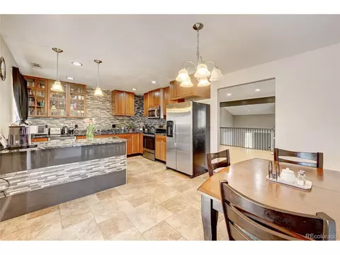 2564 E 101st Ct, Thornton, CO 80229 photo 12