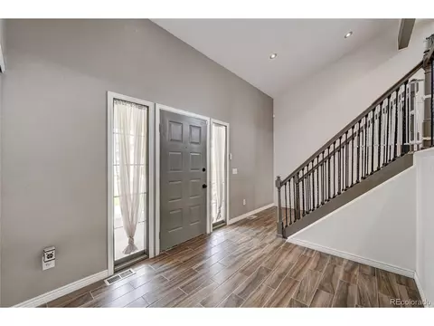 2564 E 101st Ct, Thornton, CO 80229 photo 8