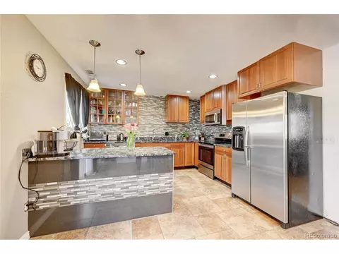 2564 E 101st Ct, Thornton, CO 80229 photo 14