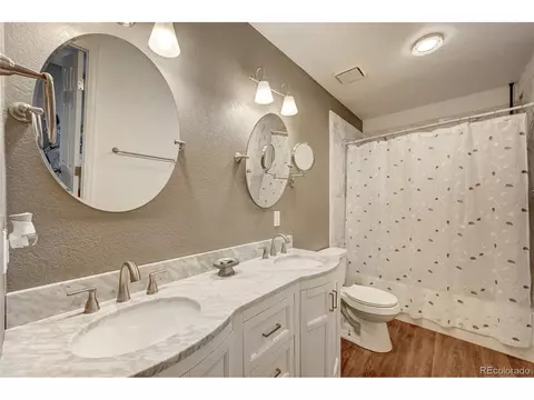 2564 E 101st Ct, Thornton, CO 80229 photo 19