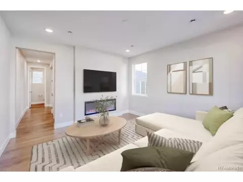 23660 E 41st Ave, Aurora, CO 80019 photo 3