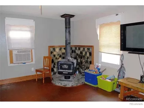 Living - 211 Morrison Ave, Rangely, CO 81648 photo 1 of 1