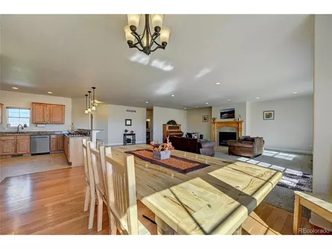 996 Pinehurst Ct, Bennett, CO 80102 photo 10