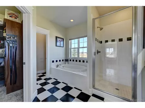 996 Pinehurst Ct, Bennett, CO 80102 photo 17