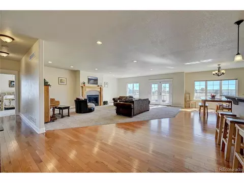 996 Pinehurst Ct, Bennett, CO 80102 photo 8