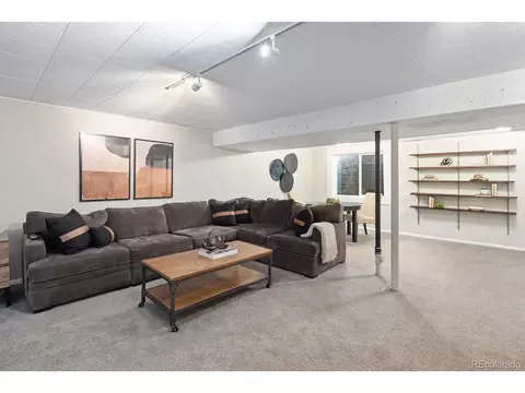 5460 E Bails Dr, Denver, CO 80222 photo 29