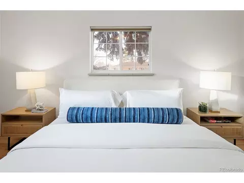 5460 E Bails Dr, Denver, CO 80222 photo 23