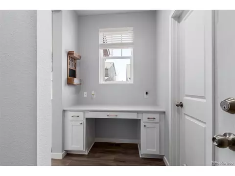 Entry Way - 24306 E Ohio Dr, Aurora, CO 80018 photo 2 of 4