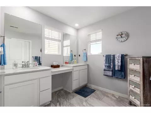Bath - 24306 E Ohio Dr, Aurora, CO 80018 photo 2 of 10