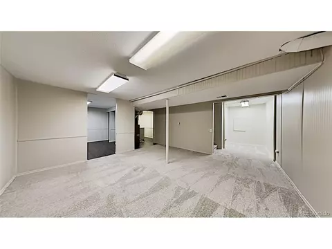 Undisclosed, Aurora, CO 80014 photo 18