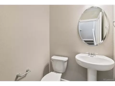 21763 E 8th Ave, Aurora, CO 80018 photo 23