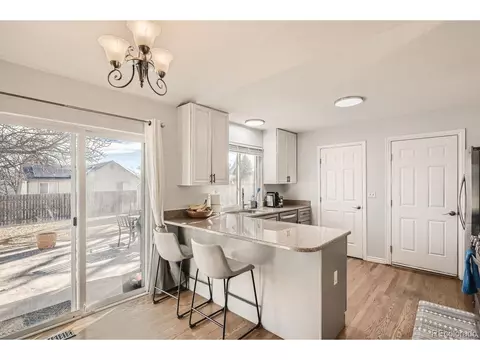 21678 E Powers Cir, Centennial, CO 80015 photo 7