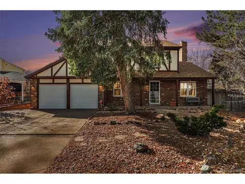 2577 S Eagle Cir, Aurora, CO 80014