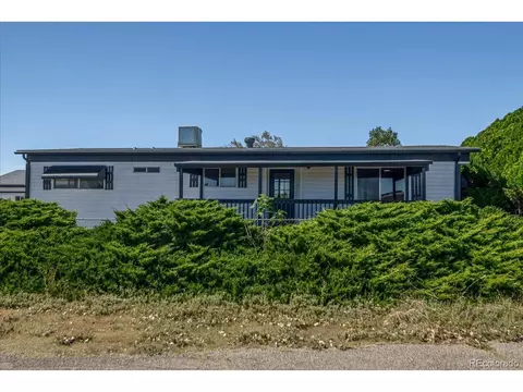 298 E Rolling Hills Dr, Pueblo, CO 81007