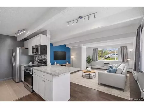 800 W Belleview Ave #101, Englewood, CO 80110