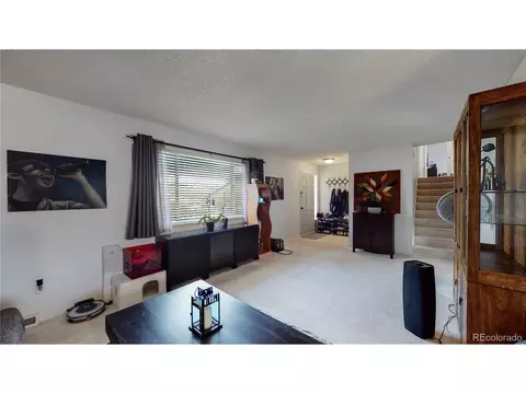 958 Mercury Cir, Lone Tree, CO 80124 photo 3