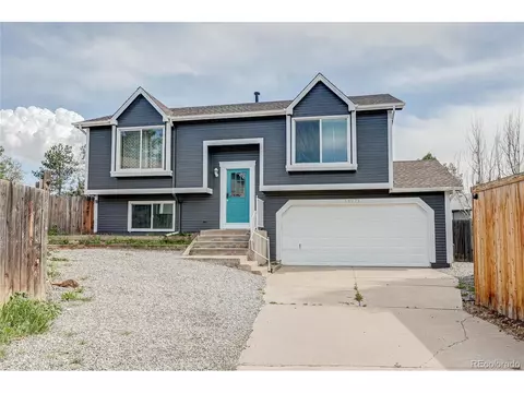 18971 E Mercer Dr, Aurora, CO 80013