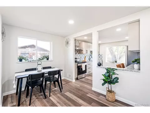 14068 E 28th Ave, Aurora, CO 80011 photo 3