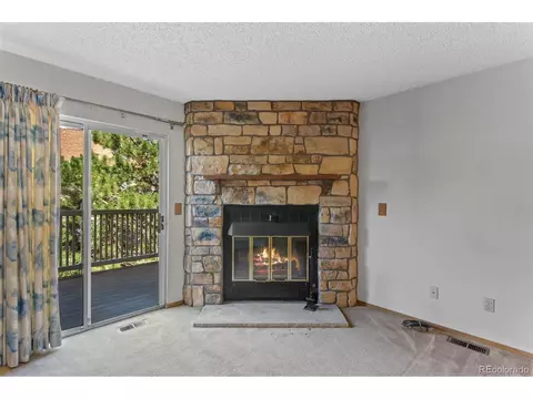 12043 E Ford Cir, Aurora, CO 80012 photo 5