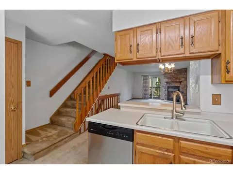 12043 E Ford Cir, Aurora, CO 80012 photo 12