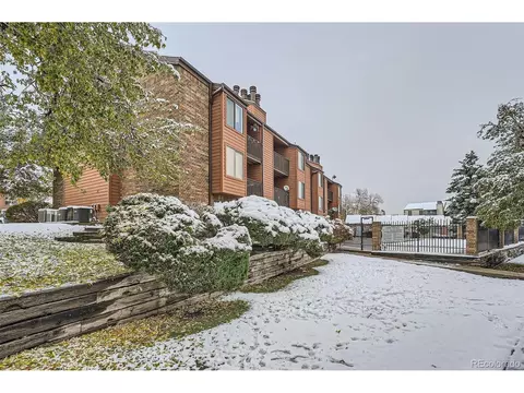 445 Wright St #111, Lakewood, CO 80228 photo 2