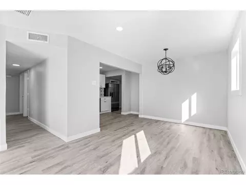 940 Wheeling St, Aurora, CO 80011 photo 8