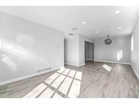 940 Wheeling St, Aurora, CO 80011 photo 5