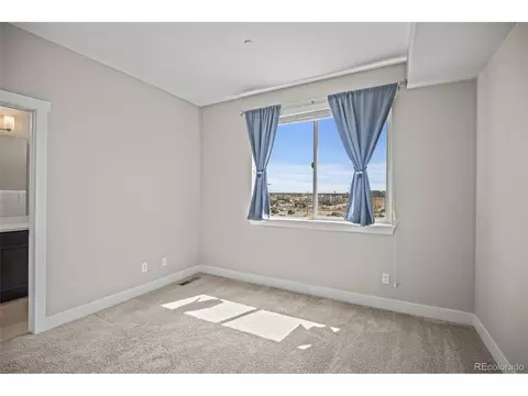 8962 E 47th Ave, Denver, CO 80238 photo 17