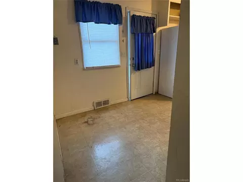 718 Delmar St, Sterling, CO 80751 photo 4