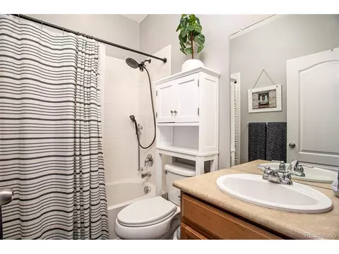 24424 E 4th Dr, Aurora, CO 80018 photo 14