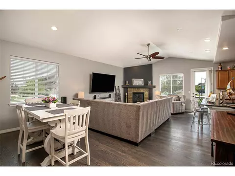 24424 E 4th Dr, Aurora, CO 80018 photo 9