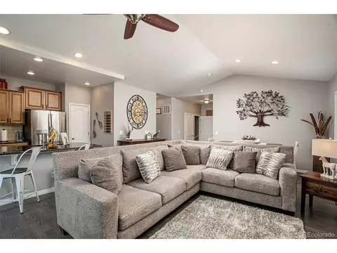 24424 E 4th Dr, Aurora, CO 80018 photo 5