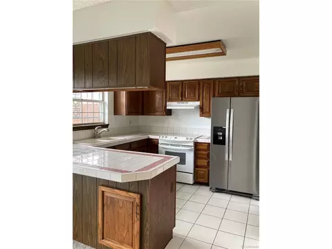 9142 E Amherst Dr #D, Denver, CO 80231 photo 10
