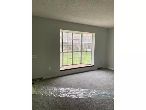 9142 E Amherst Dr #D, Denver, CO 80231 photo 2